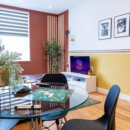 Burnham Beeches One-Bedroom Apartment By Belvilla Слау Екстериор снимка