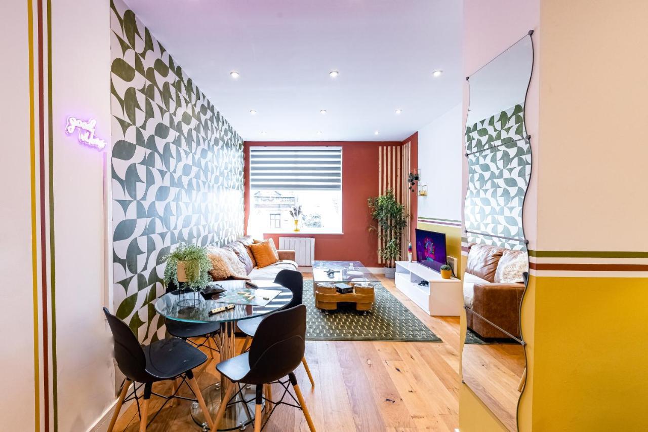 Burnham Beeches One-Bedroom Apartment By Belvilla Слау Екстериор снимка